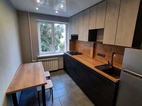 квартира за адресою Героїв просп., 12