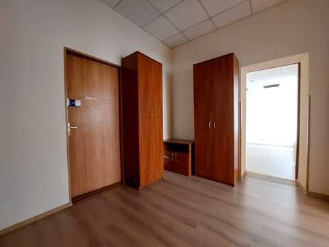 комерційна за адресою Київ, площа Солом' янська, 2