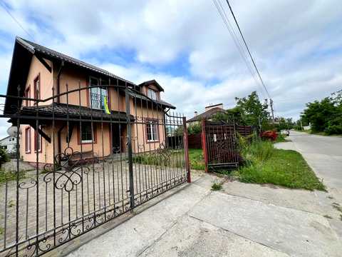 будинок за адресою Будівельників, 7