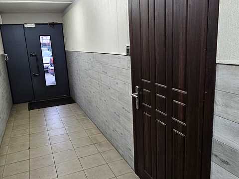 комерційна за адресою Григорія Гуляницького вул. (Московська), 35-В