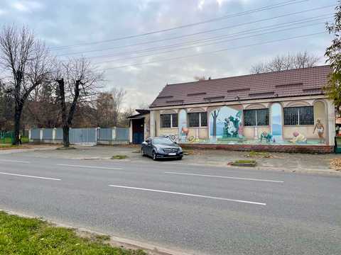 коммерческая по адресу Благовісна, 278