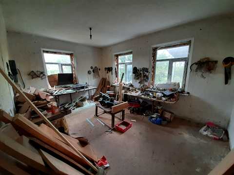 будинок за адресою Центральна