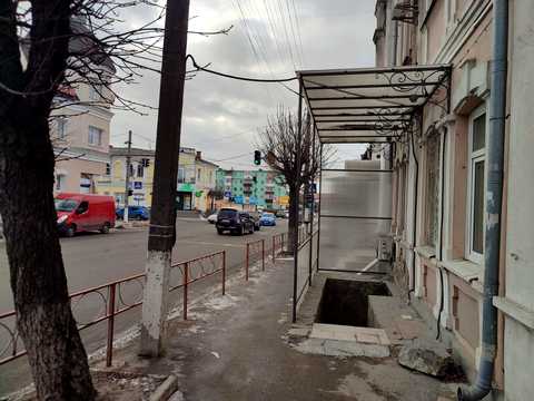 комерційна за адресою Героїв Небесної Сотні вул., 38