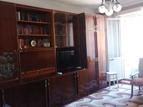квартира за адресою Михайла Лушпи просп. (Космонавтів), 22