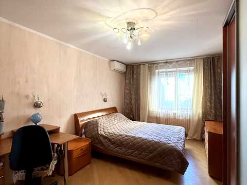 квартира за адресою Сонячна вул., 8