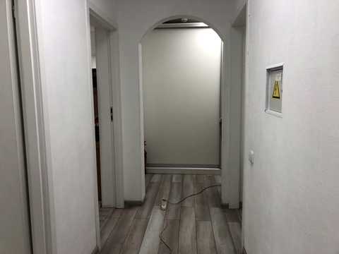 комерційна за адресою Болсуновська вул. (Сергія Струтинського), 8