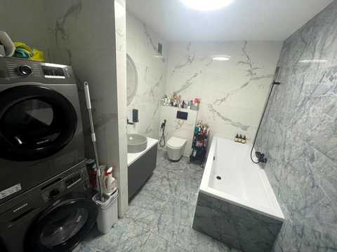 квартира по адресу Глинянский Тракт ул., (1-Б)