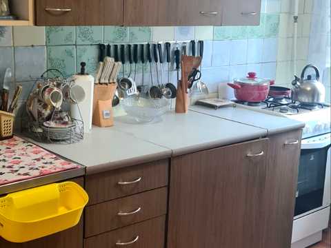 квартира по адресу Строителей ул., 8