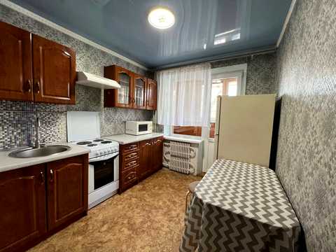 квартира по адресу Тополиная ул., 18