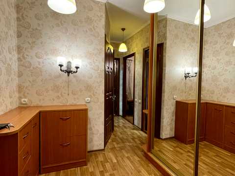 квартира по адресу Набережная ул., 17