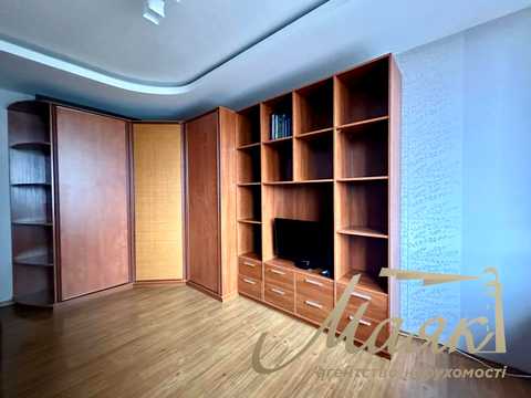 квартира за адресою Степана Руданського вул., 4-6