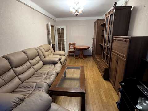 квартира по адресу Дегтяревская ул., 10