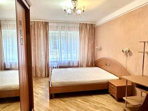 квартира за адресою Василя Тютюнника вул. (Анрі Барбюса), 47