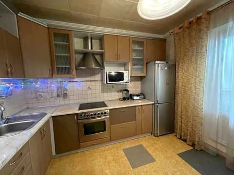 квартира за адресою Драгоманова вул., 12-А