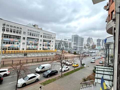 комерційна за адресою Шота Руставелі вул., 44