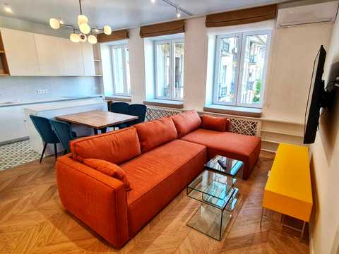 квартира за адресою Пирогова вул., 2