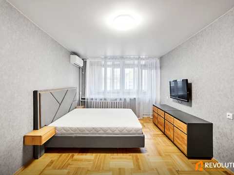 квартира по адресу Павла Тычины просп., 6