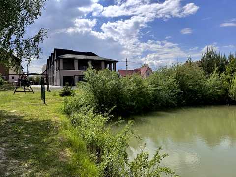 будинок за адресою с. Зміїнець, Журавлина вул., 57є
