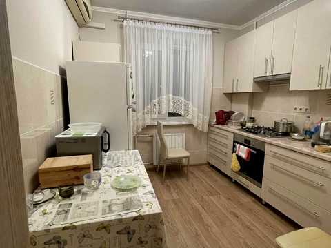 квартира за адресою вул. Закревського  Миколи, 77