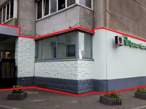 комерційна за адресою Декабристів, 12/37