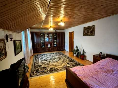 будинок за адресою с. Угринів, Галицька вул., 13