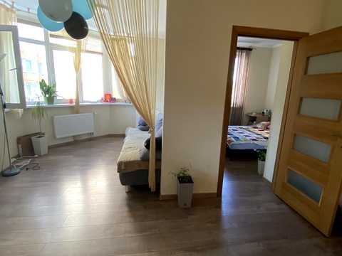 квартира за адресою Феодосійська вул., 1-А