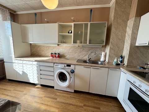 квартира за адресою Джинчарадзе пров., 1