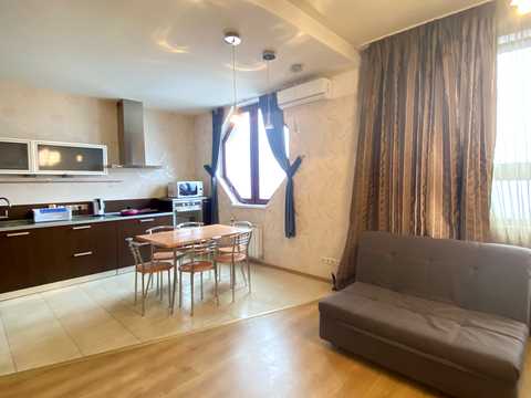 квартира за адресою Шота Руставелі вул., 44