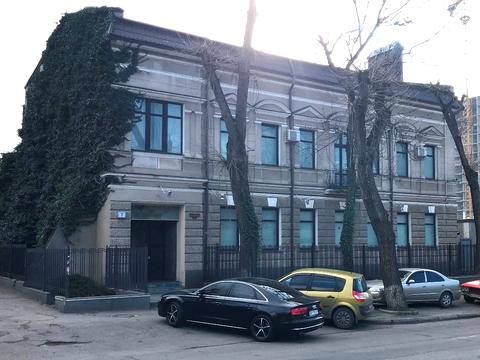 комерційна за адресою Лесі Українки просп. (Гагаріна), 7