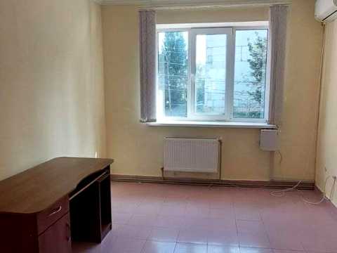 комерційна за адресою Львівське шосе, 20/1