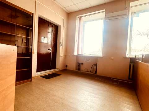 комерційна за адресою Соборна пл., 2