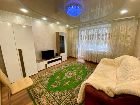квартира за адресою Зарічанська вул., 38
