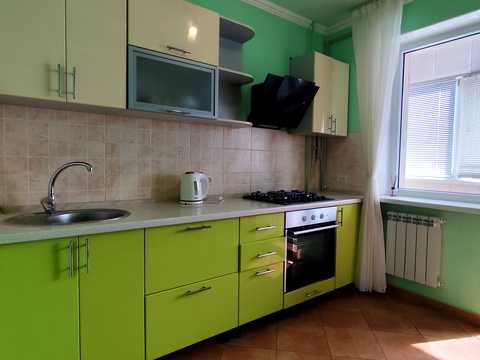 квартира за адресою Михайла Лушпи просп. (Космонавтів), 47