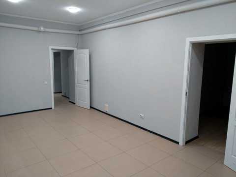 комерційна за адресою Чеська вул., 9
