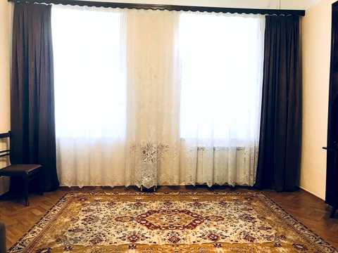 квартира по адресу Веры Холодной пл., 1