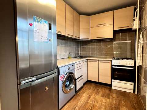 квартира за адресою Зарічанська вул., 50/1