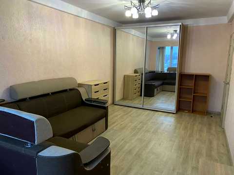 квартира за адресою Малиновского ул, 1
