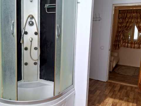 будинок за адресою Дачна, 2а