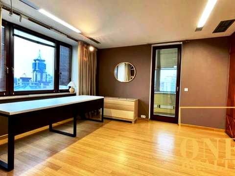 квартира за адресою Кропивницького вул., 10