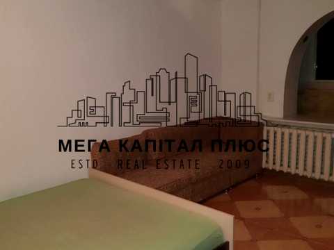 квартира за адресою Симиренка вул., 12-А