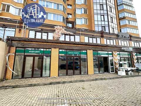 комерційна за адресою Чернівці, Чорновола вул., 1