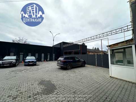 комерційна за адресою Чернівці, Руська вул., 242