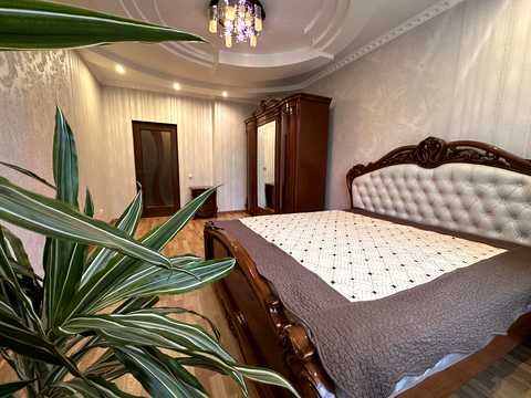 квартира за адресою Авіаконструктора Ігоря Сікорського вул. (Танкова), 4-Б