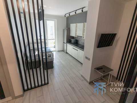 квартира за адресою Ревуцького вул., 40-В