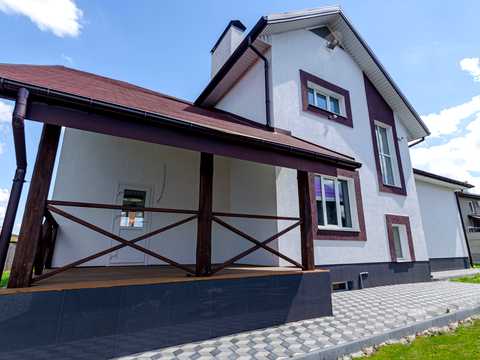 дом по адресу Полковника Степана Лазуренка ул., 38