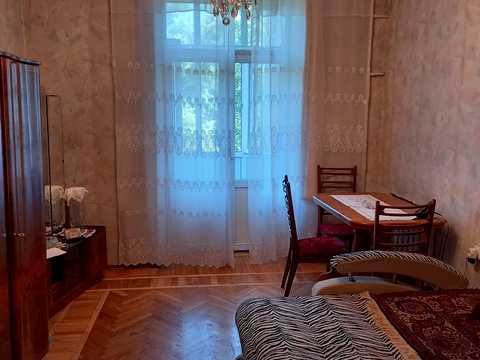 квартира за адресою Михайла Грушевського вул., 34/1