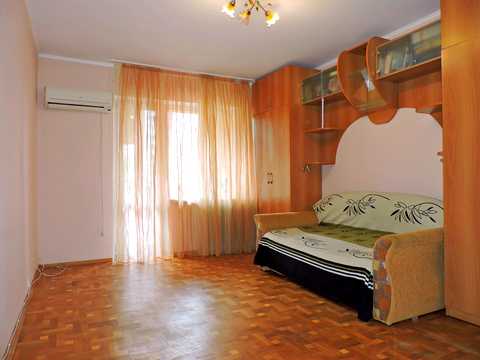 квартира по адресу Чернобыльская ул., 22