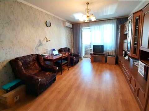 квартира за адресою Метробудівська вул., 8