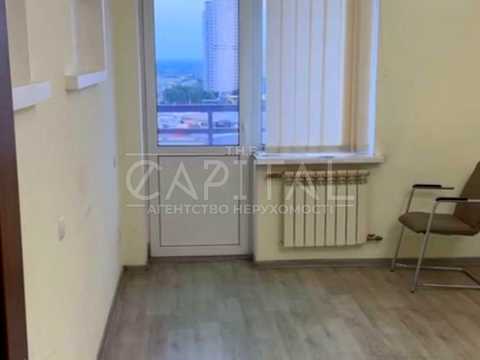 комерційна за адресою Срібнокільська вул., 3-Б