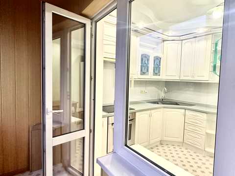 квартира по адресу Феодосийская ул., 10